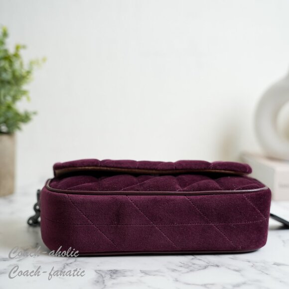 NWT COACH Hailey Flap Bag Velvet Organic Cotton With Quilting Burgundy CCE13 - Picture 6 of 13